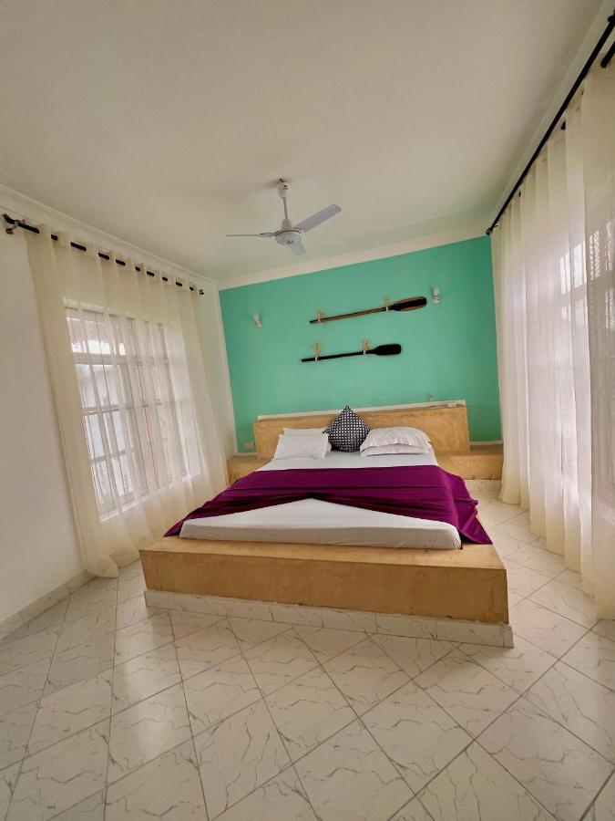 Vick Boutique Hotel With New Power Backup Нунгви Экстерьер фото