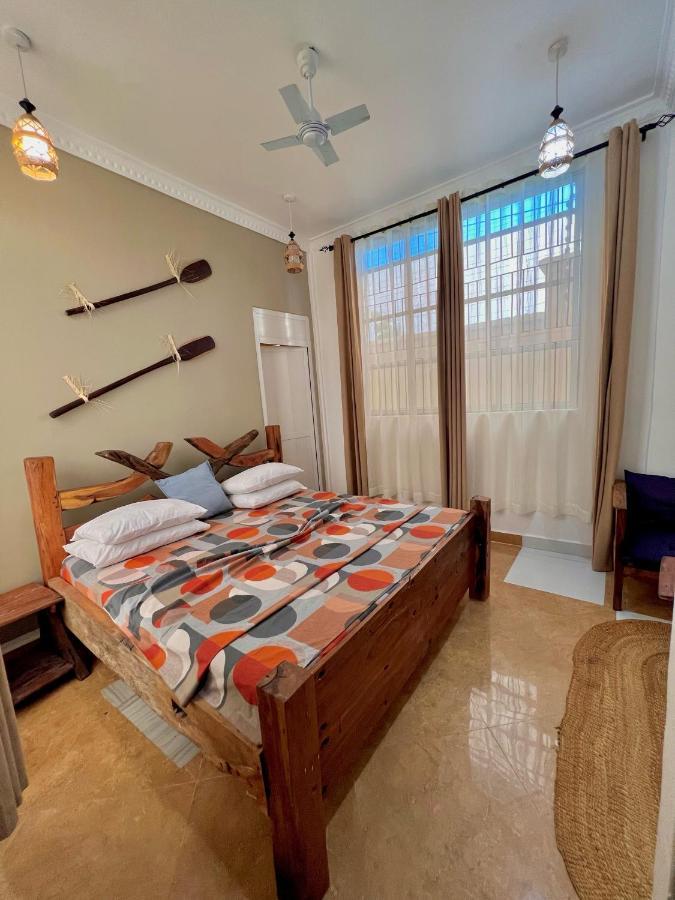 Vick Boutique Hotel With New Power Backup Нунгви Экстерьер фото